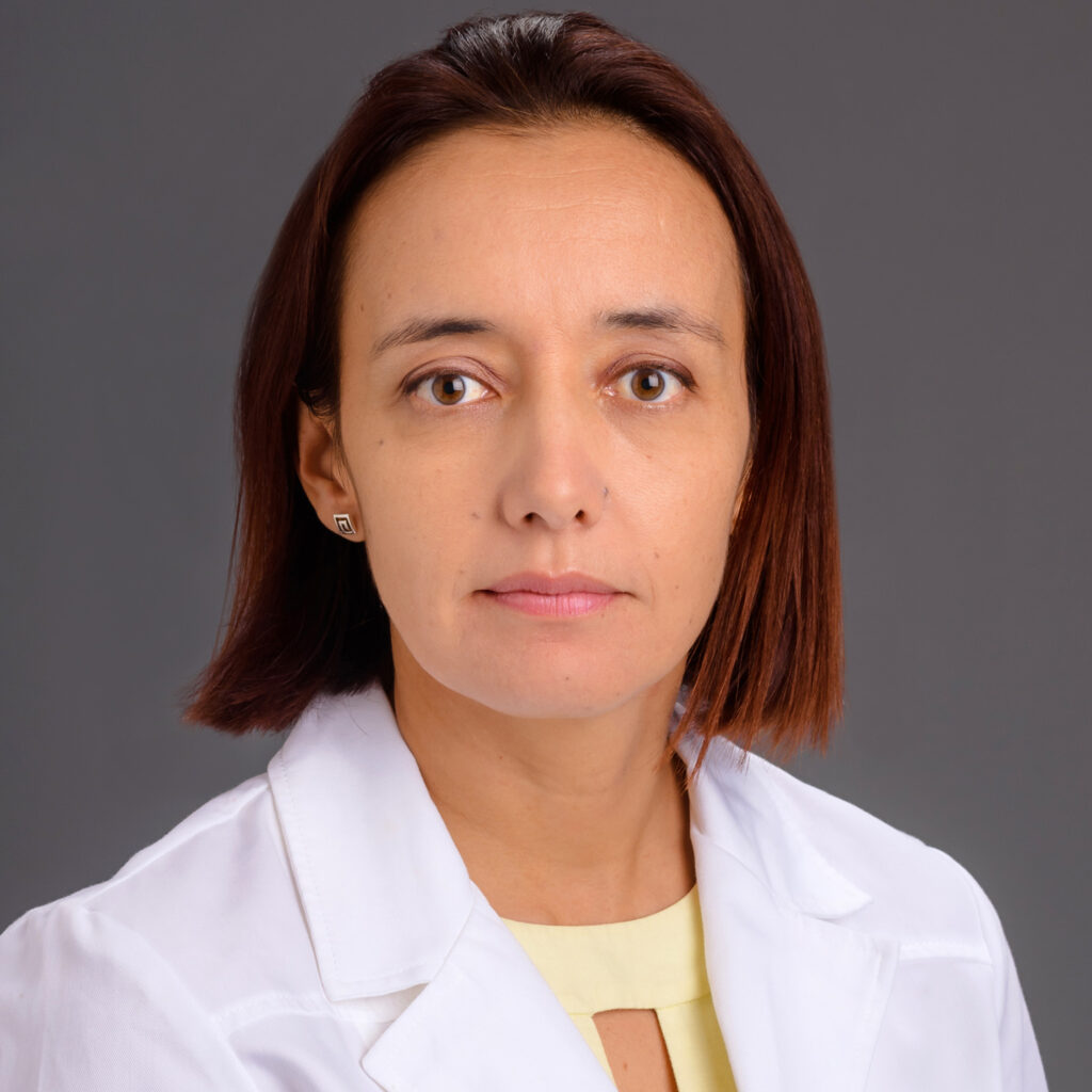 Dr. Camila Manrique Acevedo, MD